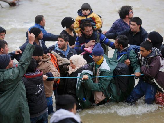 macedonia-refugees-reuters7